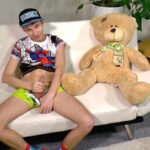 EastB - Cute Jonathan, Handjob, Part One - Johnathan Strake